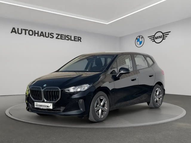 BMW 218 i Active Tourer Automatik Rückfahrkamera 2023 Benzine