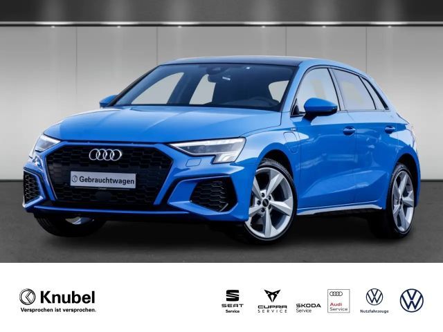 Audi A3 Sportback S line 40 TFSI e S tronic Nav+ Pano H... 2022 Hybride / Benzine