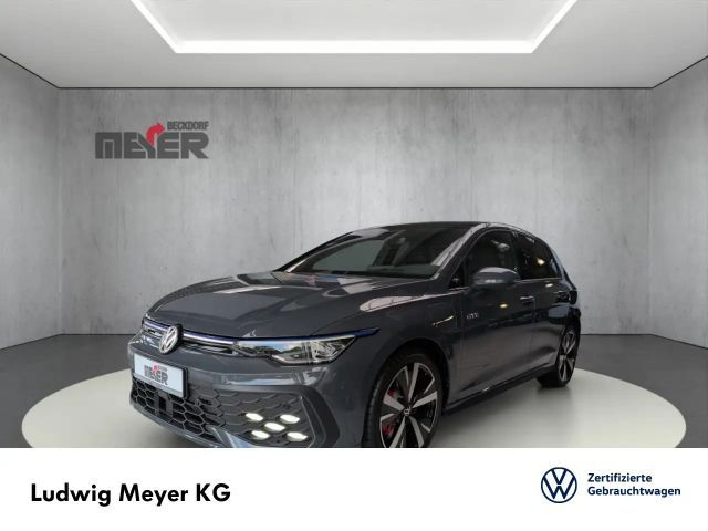 Volkswagen Golf GTE 1.5 TSI eHybrid DSG Klima Navi Rückfahrkamera 2025 Hybride / Benzine