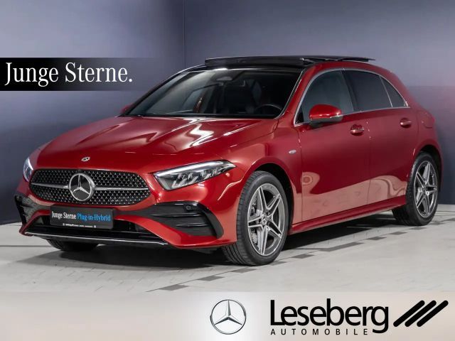 Mercedes-Benz A 250 A 250 e AMG Panorama/LED/Kamera/Ambiente/SHZ/DAB 2025 Hybride / Benzine