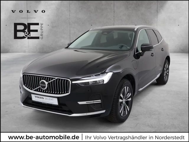 Volvo XC60 T6 AWD Recharge Core Plug-In-Hybrid PANO 2023 Hybride / Benzine