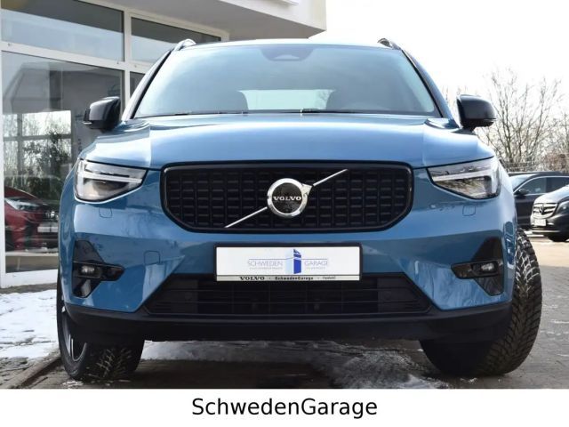 Volvo XC40 B4 Plus Dark Pano/PilotAssist 2025 Benzine