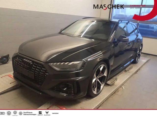 Audi RS4 2022 Benzine