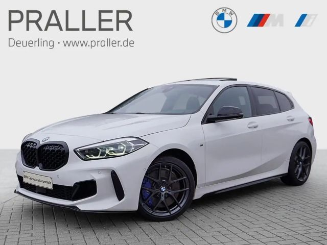 BMW 135 M135i xDrive M Performance Paket Glasdach Kamera H 2022 Benzine