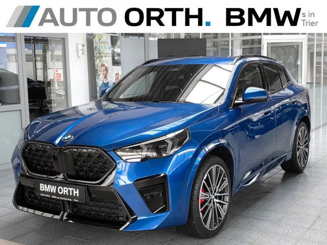 BMW X2 sDrive20i M-SPORT-PRO HUD ACC AHK 360° HARMAN 2025 Benzine