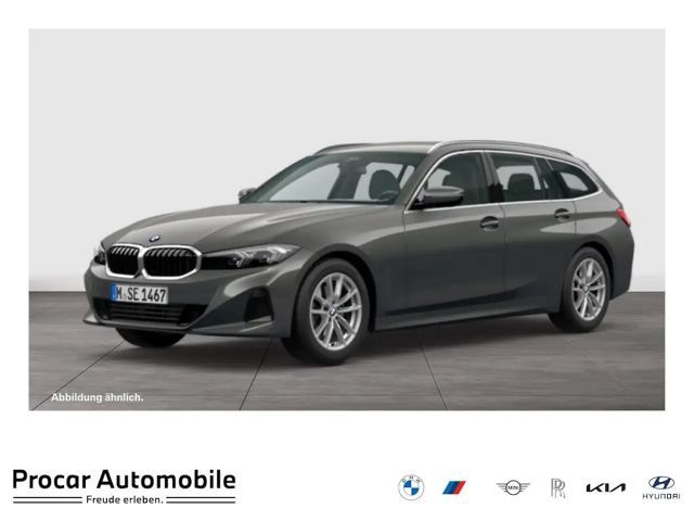 BMW 330 2023 Benzine