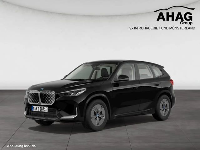 BMW iX1 xDrive30 (ab 2022) 2023 Elektrisch