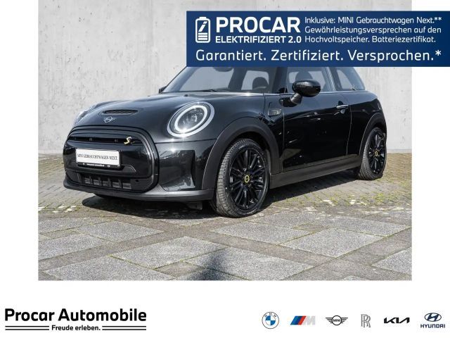 MINI Cooper SE YOUNIQUE TRIM, PDC,  Driving Assistant,  Sitzheizu 2023 Elektrisch