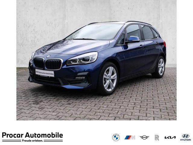 BMW 218 i AHK PA LED LRH NAVI 2021 Benzine