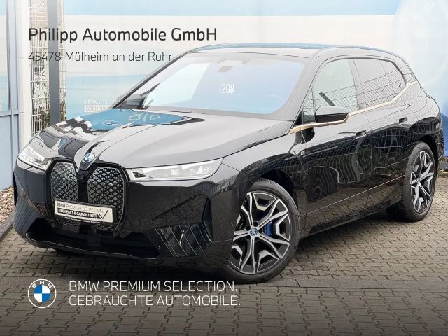 BMW iX xDrive40 Sportpaket PANO h&k Luftfeder LASER 2022 Elektrisch