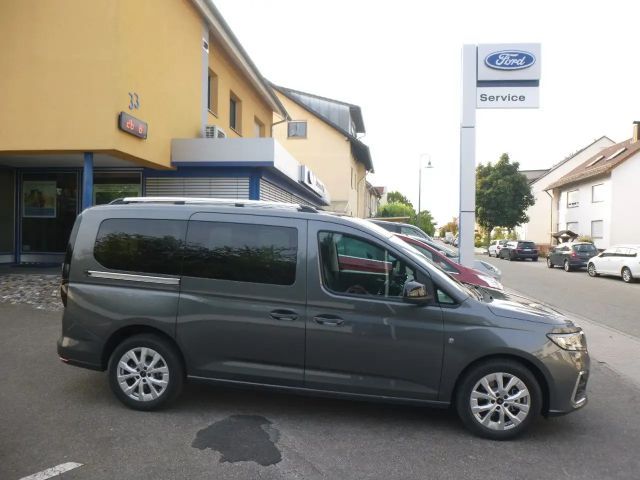 Ford Grand Tourneo