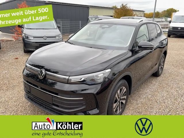 Volkswagen Tiguan ENERGY 1.5 l eTSI OPF DSG CarPlay+ACC+AHK 2026 Benzine