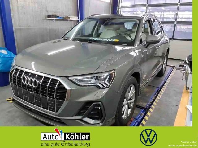 Audi Q3 S line quattro S tronic TDI Kamera/Matrix/360 2023 Diesel