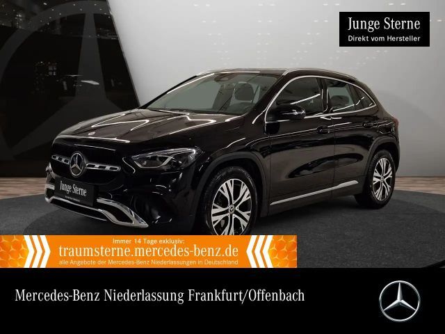 Mercedes-Benz GLA 180 2024 Benzine