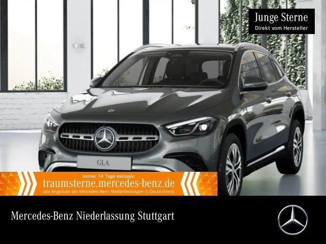 Mercedes-Benz GLA 180 2024 Benzine
