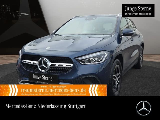 Mercedes-Benz GLA 200 2023 Benzine