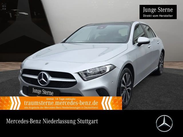 Mercedes-Benz A 250 e STYLE+PANO+KAMERA+TOTW+8G 2022 Hybride / Benzine