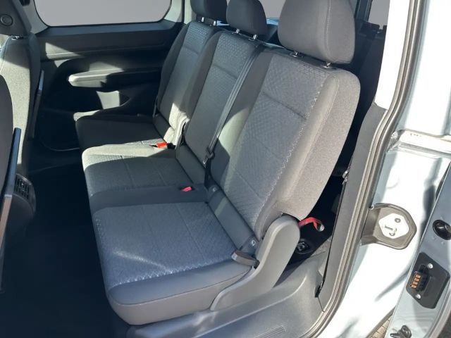 Ford Grand Tourneo