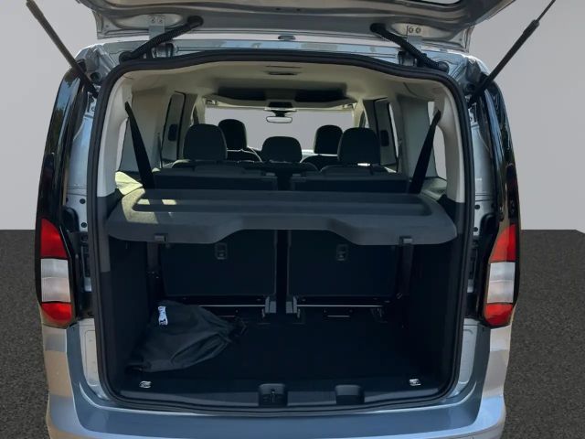 Ford Grand Tourneo