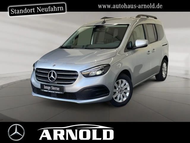 Mercedes-Benz T-Klasse T 180 Progressive LED KeylessGo Kamera Navi DAB BC 2024 Benzine