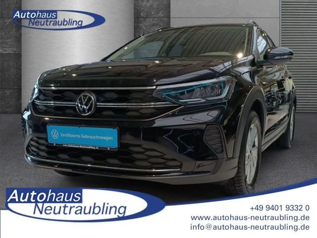 Volkswagen Taigo 1.0 TSI "LIFE" 95 PS +NAVI+SHZ+PDC+ 2025 Benzine