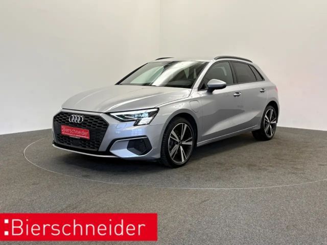 Audi A3 2021 Hybride / Benzine
