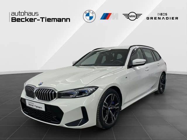 BMW 318 i A Tour.M Sportpaket,AHK,HiFi,HuD,Kamera,etc 2025 Benzine