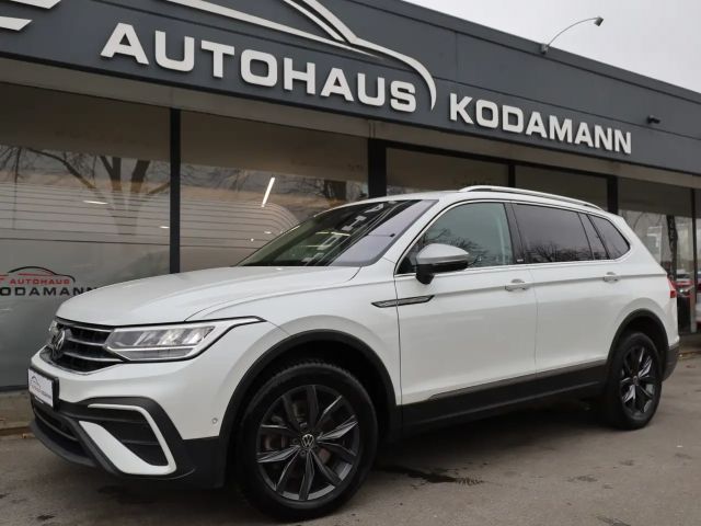Volkswagen Tiguan Allspace Move 4Motion*Virtual*AHK*7Sitzer 2023 Diesel
