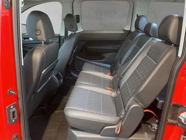 Ford Grand Tourneo