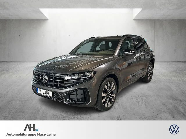Volkswagen Touareg R-Line 3.0 l V6 TDI 4M *AHK*PANO*KOMFORT-PAKET*HuD 2026 Diesel