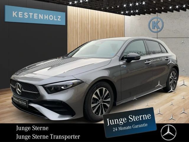 Mercedes-Benz A 180 A 180 AMG°ADV+°SPECIAL°AHK°360°NIGHT°KEYL° 2026 Benzine