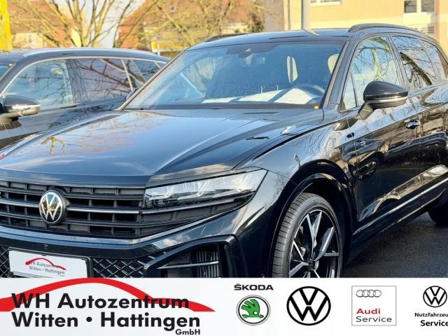 Volkswagen Touareg 3,0 TSI R-Line Standheizung, PANO, Luft, AHK, 2025 Benzine