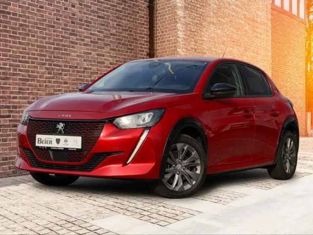Peugeot e-208