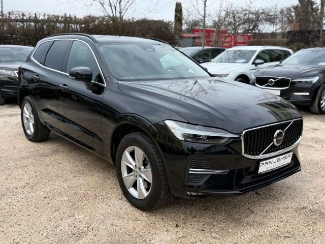Volvo XC60 Core AWD Kamera Winterpaket ACC BliSp Navi 2022 Diesel