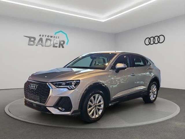 Audi Q3 Sportback Navi LED AHK 35 TFSI basis 2025 Benzine