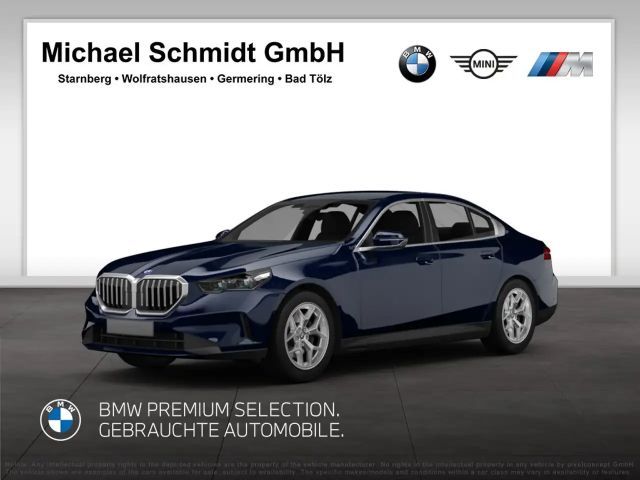 BMW 520 d xDrive Limousine M Sportpaket HK HiFi DAB 2025 Diesel