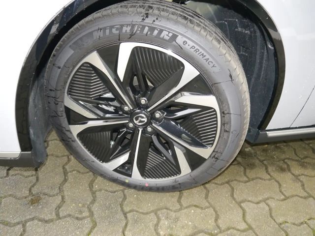 Mazda 6e