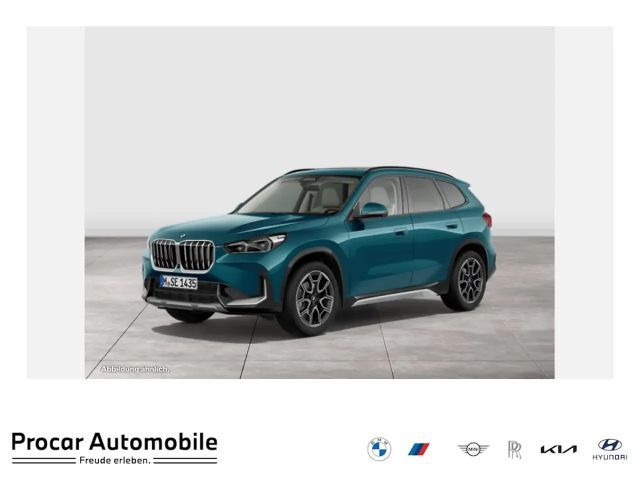 BMW X1 sDrive20i SHZ, PANO, Memory, HUD, LHZ, AHK, DA Pro 2025 Benzine