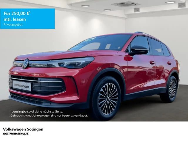 Volkswagen Tiguan 1.5 eTSI Goal DSG   AHK   AreaView   IQ.Light 2025 Benzine