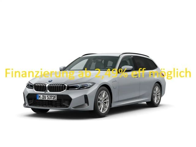 BMW 330 e xDrive Touring M SPORT AUTOMATIK  18''LC PROF PA 2024 Hybride / Benzine