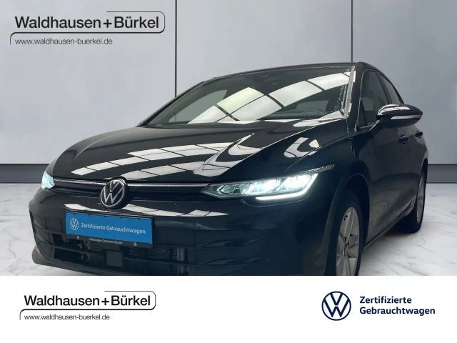 Volkswagen Golf VIII 1.5 TSI Life HUD+Kamera Klima Navi 2025 Benzine