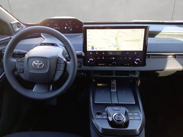 Toyota C-HR+