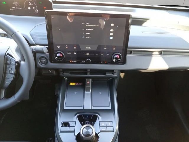 Toyota C-HR+