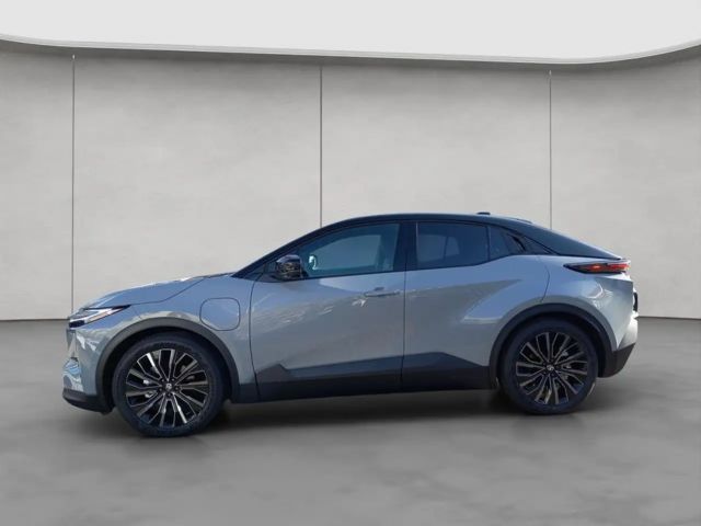 Toyota C-HR+