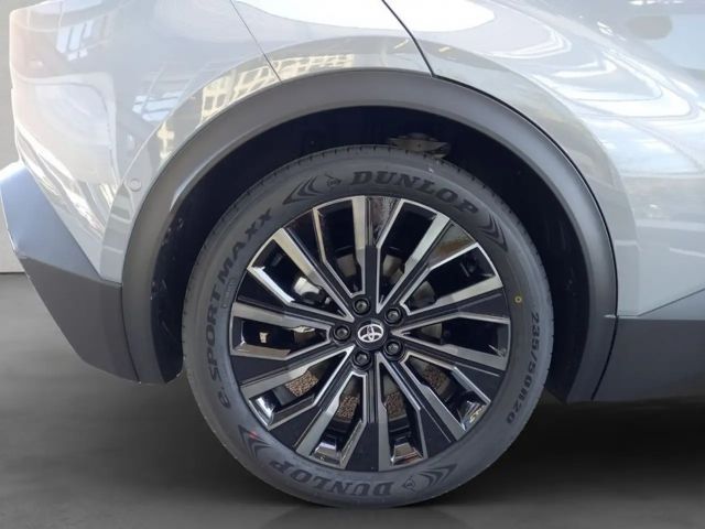 Toyota C-HR+