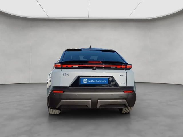 Toyota C-HR+