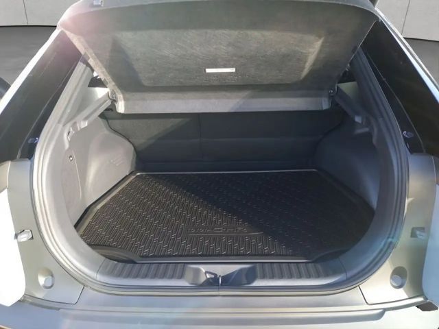 Toyota C-HR+