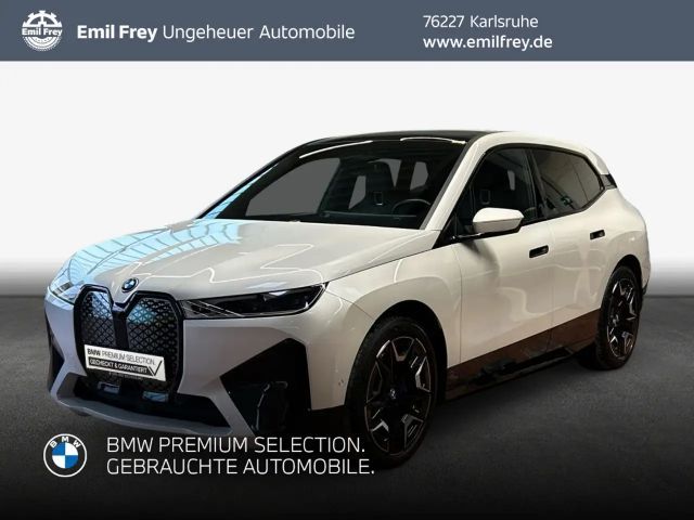 BMW iX xDrive40 *AHK*SHZ*Pano* 2024 Elektrisch