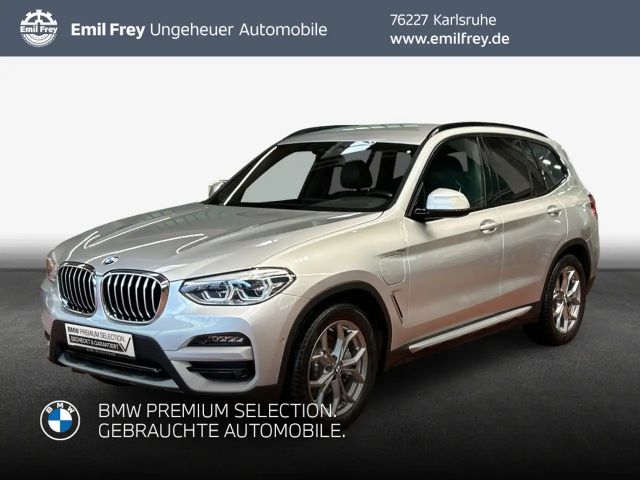 BMW X3 xDrive30e Aut. xLine *HuD*AHK*SHZ* 2021 Hybride / Benzine