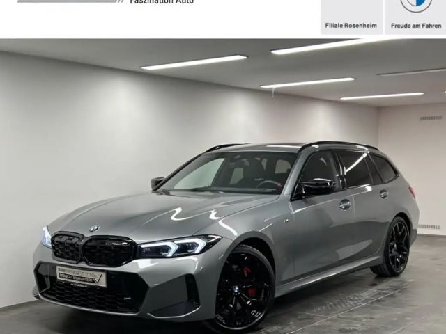 BMW 340 M340i xDrive Touring M Sportpaket Pro Pano. DAB LE 2025 Benzine